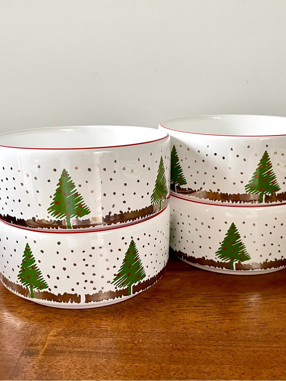 Waechtersbach White Christmas Set of 4 Cereal/Soup Bowls Excellent Condition